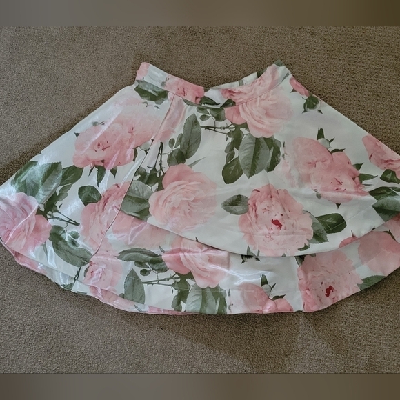 Speechless Juniors Floral Rose Multi Tiered Circle Spring Mini Skirt - Picture 8 of 13